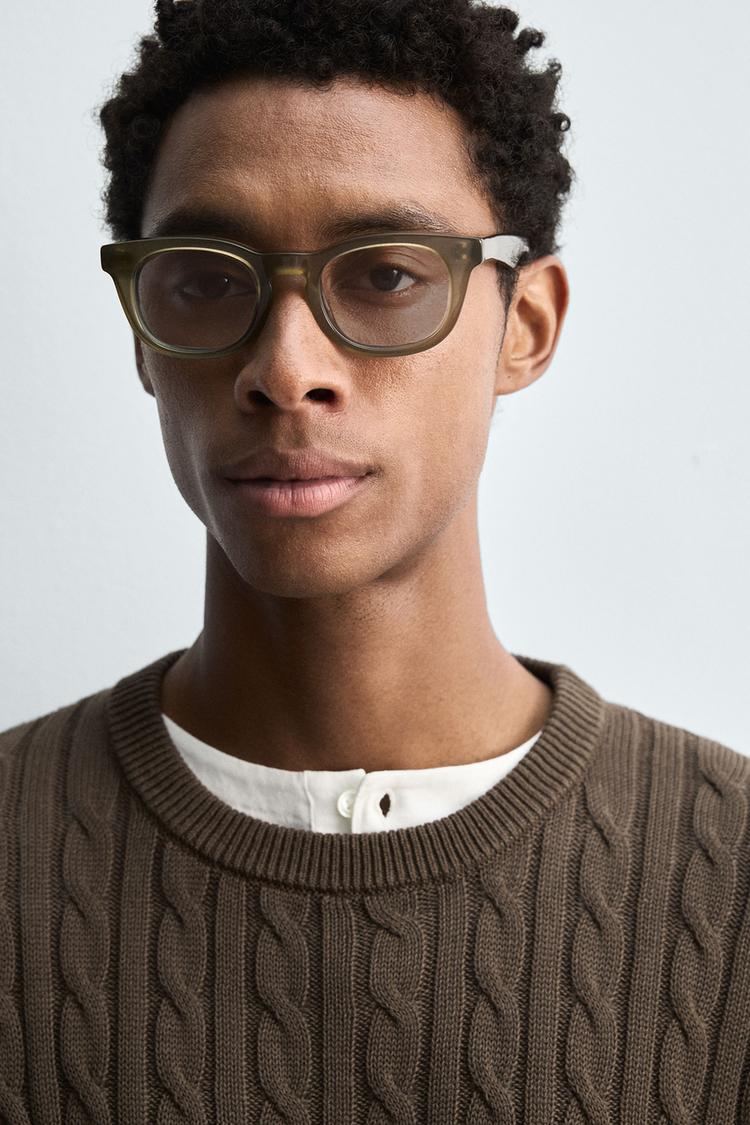 TEXTURED SWEATER